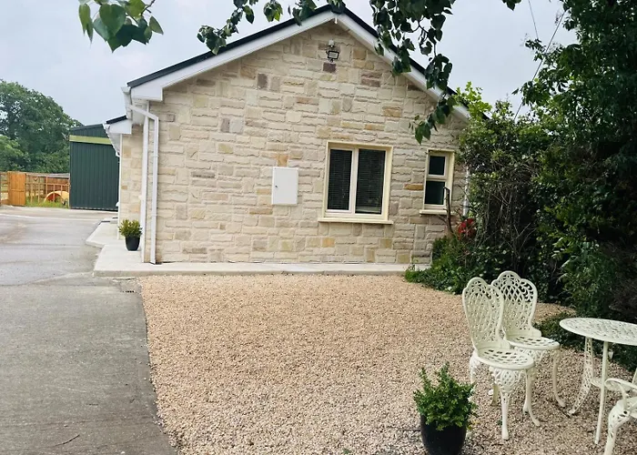 Lejlighed Two Bedroom Near *